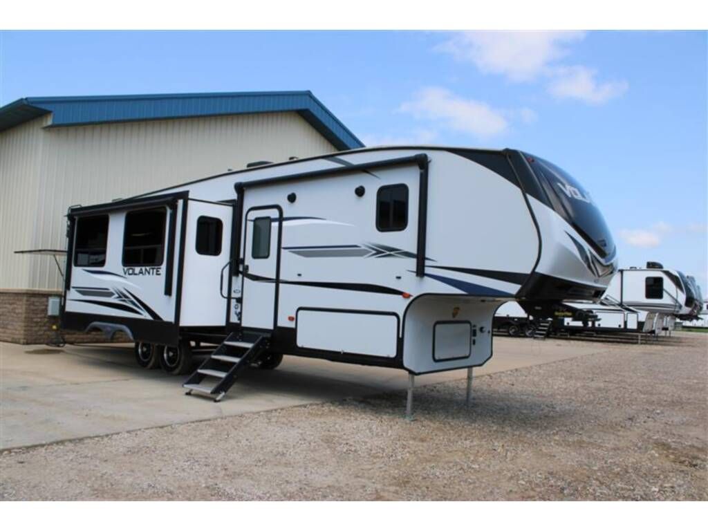 Champion RV - American Motorhomes For Sale & Rental